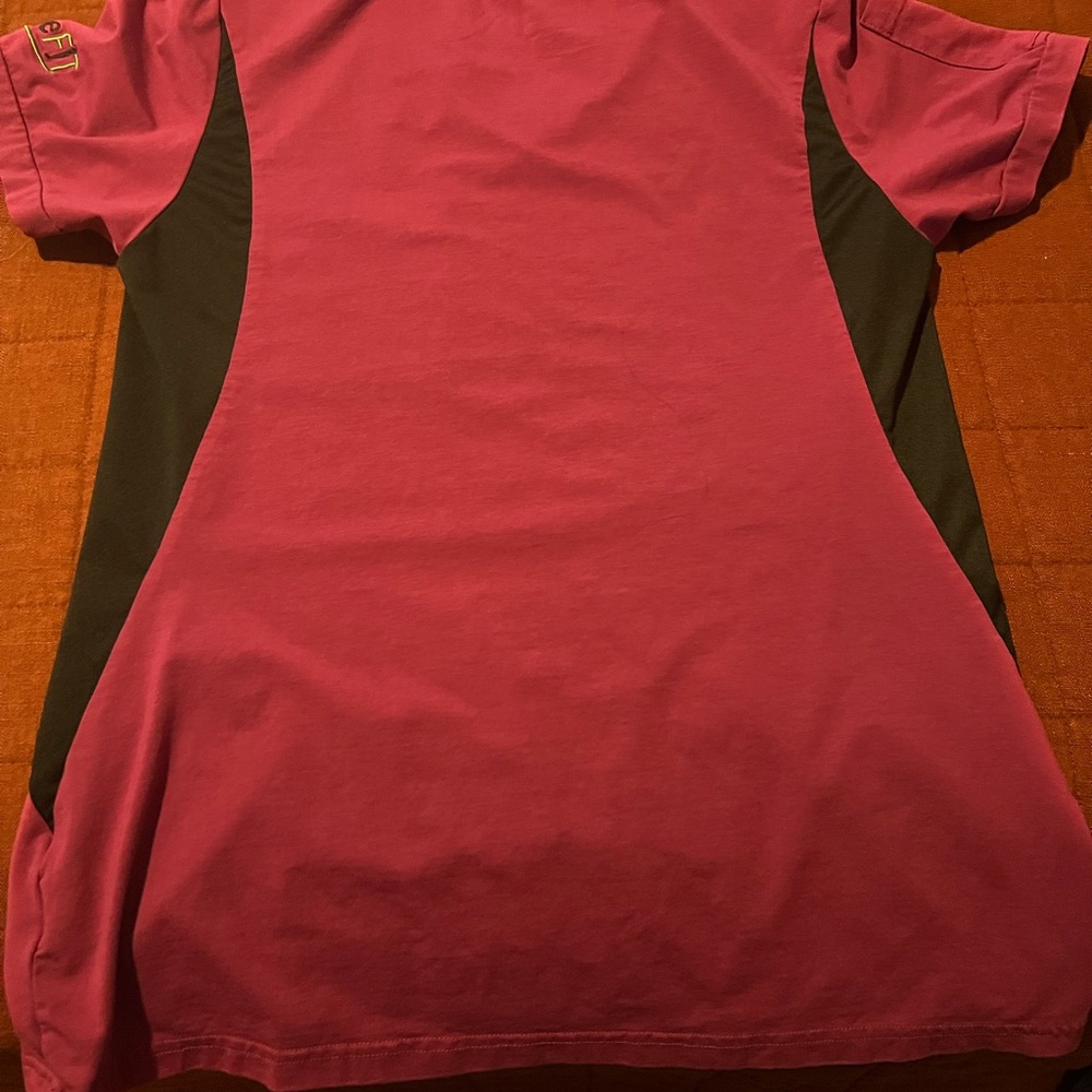 Benefit scrub top! Excellent condition! Too small for me. No rips, or stains.
